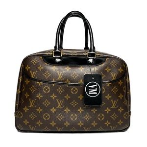 LOUIS VUITTON • DEAUVILLE BAG